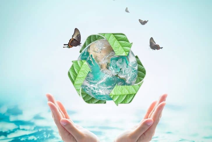 At Moonganic, we are on a mission to catalyze a global movement towards sustainable living and interstellar colonization.